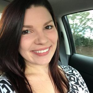 Meet your Posher, Arielle